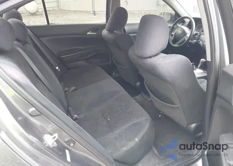 2011 Honda Accord 2.4 Lx z USA, uszkodzony, nr VIN 1HGCP2F32BA106938